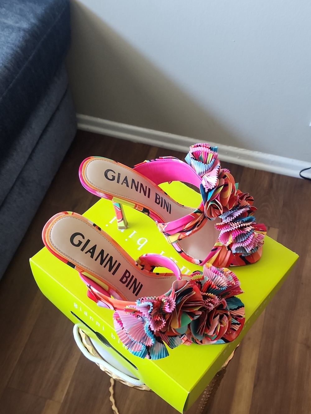 Gianni Bini Pink Multi Floral Embellished Slide Heels - Picture 2 of 9